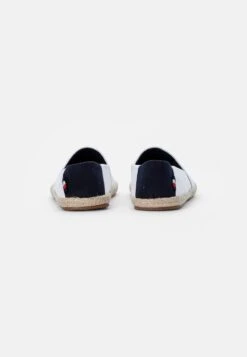 Pier One Espadrille - White - Dark Blue 10 Pier One Espadrille - White - Dark Blue -Modekleidung 00139fe468ac4c6097c5d786f56cf527