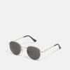 Pier One UNISEX - Sonnenbrille - Black/gold -Modekleidung 13cc38697cd549d39455f3b406e848a7