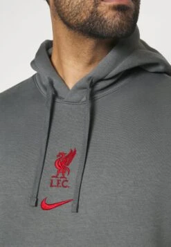 Nike Performance LIVERPOOL FC CLUB HOODIE - Sweatshirt - Smoke Grey/tough Red -Modekleidung 18d60969096247ceb51a3270b0d746f9