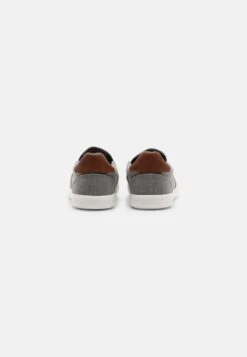 Pier One UNISEX - Slipper - Dark Grey -Modekleidung 1a4cf2d9897d4c98b0ddac911d5c994e