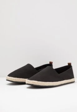 Pier One RENA ESPADRILLE UNISEX - Espadrille - Black 12 Pier One RENA ESPADRILLE UNISEX - Espadrille - Black -Modekleidung 1ea4f3d1f80940c7bbbe0c0947ca4c31