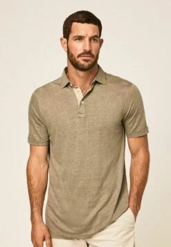 Hackett London JSY STR TRIM - Poloshirt - Khaki -Modekleidung 2489ca91ea5743f4b50f674e47421431 1
