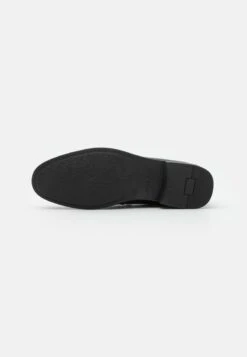 Pier One Slipper - Black -Modekleidung 258ac2347fc244678f553ccee6f2345d