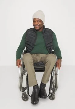 Pier One Strickpullover - Dark Green -Modekleidung 29298c713bce411497a2413086fa7351