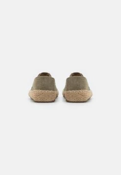 Pier One Espadrille - Brown -Modekleidung 3c547b3adf264485a4fa705fa5417805