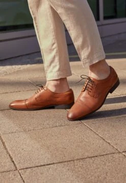 Pier One LEATHER - Business-Schnürer - Cognac -Modekleidung 45397042968846b6a0ce0bf51f94de33