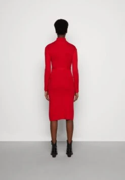 Anna Field ROLLKRAGEN RIPP MINI STRICKKLEID MIT GÜRTEL - Strickkleid - Red -Modekleidung 4ef1d85f8bbc434eb08163e6609c362a