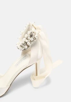 Dune London CLARETTE - Pumps - Ivory 13 Dune London CLARETTE - Pumps - Ivory -Modekleidung 521ff2bcb81946c1bdf375416894caae