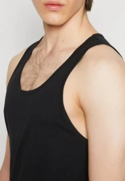 Pier One 3 PACK - Top - Black -Modekleidung 5357adc075634f5399a4434add953d2c