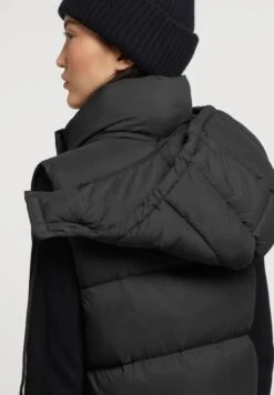 Khujo EDEN MATT - Weste - Schwarz -Modekleidung 564ec85d83514245b8760d043d6c6cfd