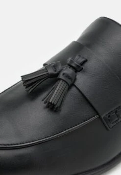 Pier One Slipper - Black -Modekleidung 57dfea32918941a9badf46187e5c3ab9