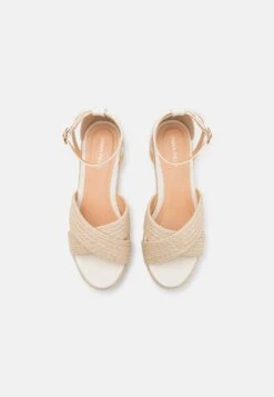 Plateausandalette - Beige -Modekleidung 60c18adefc2745fea0037b3d50317420