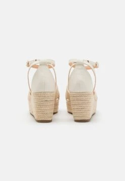 Plateausandalette - Beige -Modekleidung 75a44eba836e47e4900e3bb3ae8012ae