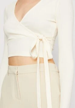 Even&Odd Langarmshirt - Off-white -Modekleidung 904a133e812a4134954b3c10612846b3