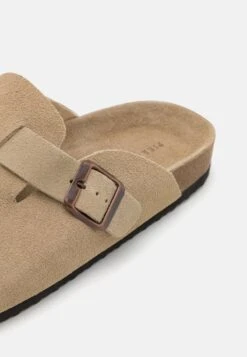 Pier One LEATHER UNISEX - Clogs - Beige 13 Pier One LEATHER UNISEX - Clogs - Beige -Modekleidung 9441d91098484a458d337de47de41e02