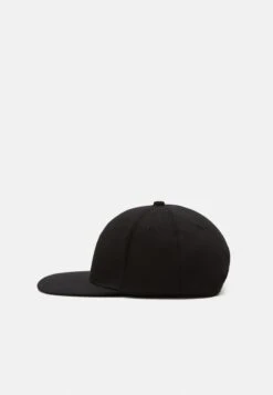 Pier One UNISEX - Cap - Black 10 Pier One UNISEX - Cap - Black -Modekleidung 9551e0acbdbe411f8e5a4e77b1571f34