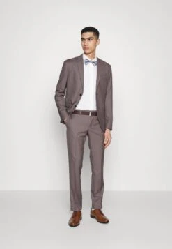 Pier One 5 PACK - Socken - White 12 Pier One 5 PACK - Socken - White -Modekleidung 99536ff4d8aa4fed817f8e8c54034b3c