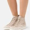 Gabor Sneaker High - Desert/panna 2 Gabor Sneaker High - Desert/panna -Modekleidung 9be848cdd34e4405b1c1c790fb5a613d