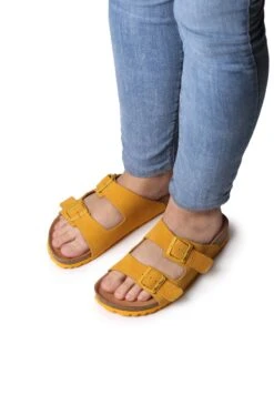 Toni Pons GHANA-QT - Pantolette Flach - Groc 12 Toni Pons GHANA-QT - Pantolette Flach - Groc -Modekleidung 9bee99a8e0cc4a60b7d424d07235d6dd 1