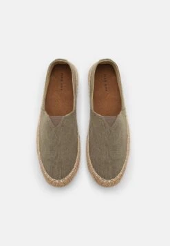 Pier One Espadrille - Brown -Modekleidung b8b6a1b5c8f4462e91558b6bd6046520