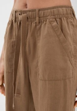 QS By S.Oliver REGULAR - Stoffhose - Karamell -Modekleidung bb2a751ea1a54d70ab73320fb85239ea