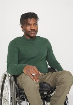 Pier One Strickpullover - Dark Green -Modekleidung be54916fc9d54f10a9831041a0577849