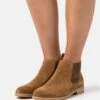 Pier One LEATHER - Ankle Boot - Brown 2 Pier One LEATHER - Ankle Boot - Brown -Modekleidung c2b2847664ac4e61a46c066f1bb20e5b