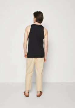 Pier One 3 PACK - Top - Black -Modekleidung c5dc1fc1d31c4883939c76de12787845