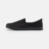 Pier One UNISEX - Slipper - Black -Modekleidung d388831517d042d395fc9d80f68e4aad