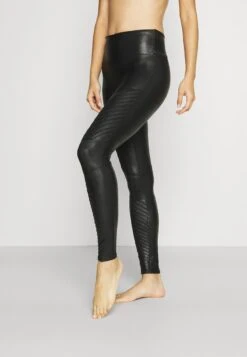 Spanx FAUX LEATHER MOTO LEGGINGS - Leggings - Strümpfe - Black -Modekleidung e851d084b2494598ac369956731b244f 1