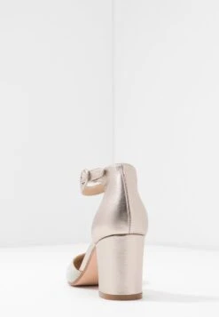 Anna Field LEATHER - Pumps - Champagne 13 Anna Field LEATHER - Pumps - Champagne -Modekleidung ecdf0dfd60884abcb881dbe8d5ba7e43