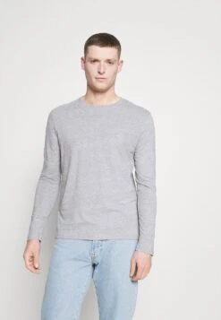 Pier One 5 PACK - Langarmshirt - White/dark Blu/grey -Modekleidung f1774a4a7a3f444e865f7b6e75b4c3ba