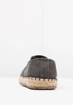 Pier One Espadrille - Grey 11 Pier One Espadrille - Grey -Modekleidung fbd4b5b19a0a4cfea72dd150d1243833